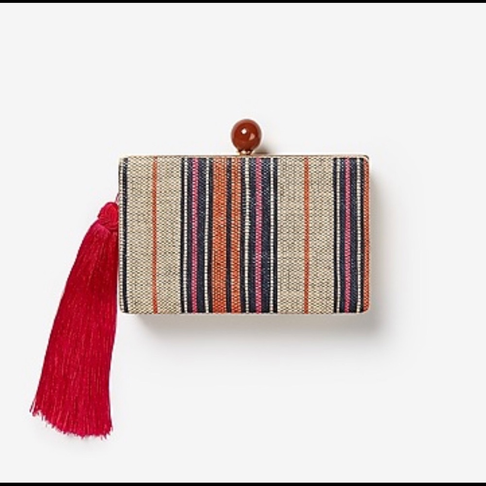 Francesca’s Adorable Straw Clutch